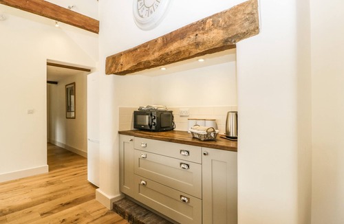 Yeovil Cottage | Tom's Barn