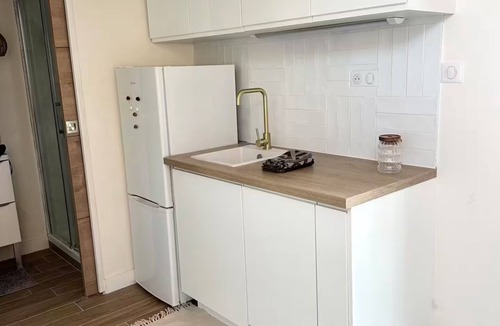 Caumont-sur-Durance House | Tom's cottage