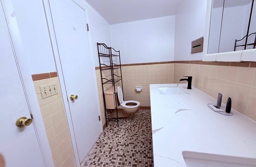 Riverton Hotel | Tomahawk Motor Lodge Riverton US-26