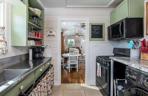 Tomball House | Tomball Craftman Cottage
