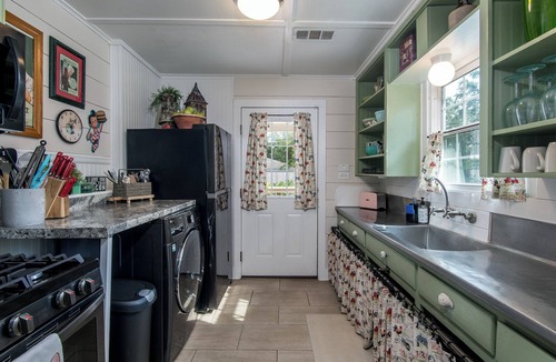 Tomball House | Tomball Craftman Cottage