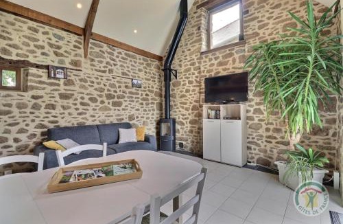 Les Portes du Coglais House | Tombelaine