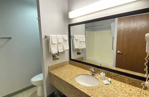 Tombstone Hotel | Tombstone Grand Hotel, a Baymont by Wyndham