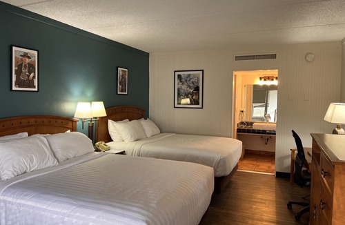 Tombstone Hotel | Tombstone Lookout Lodge, SureStay Collection by Best Western