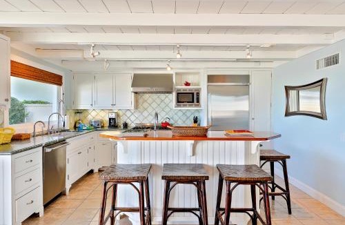 Capistrano Beach House | Tommy Bahama Beach Rd I