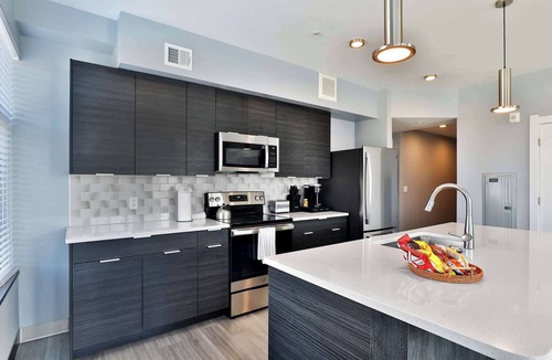 Old North Columbus Apartment | Tompkins-205