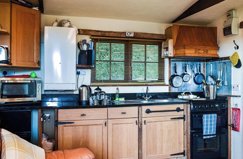 Etchinghill Cottage | Toms Cabin - UK35173