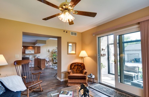 Tonawanda House | Tonawanda Vacation Rental ~ 13 Mi to Niagara Falls