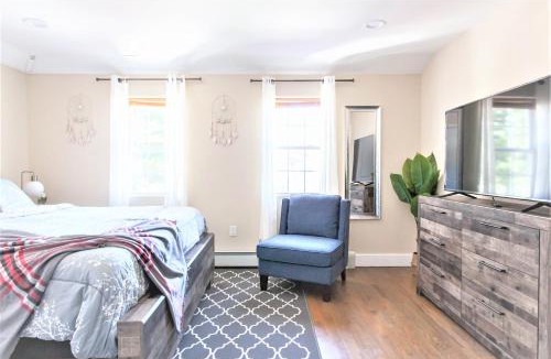 Queens House | Tonel Paradise 3br hot tub