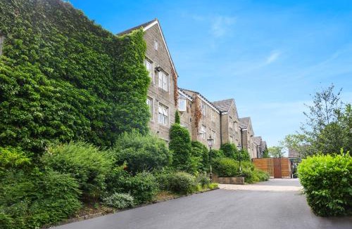 Bradford Hotel | Tong Park Hotel