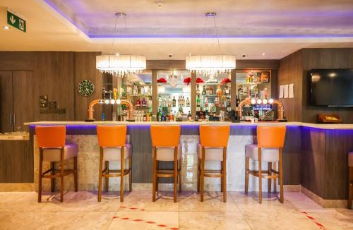 Bradford Hotel | Tong Park Hotel