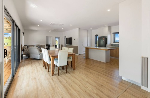 Mansfield Cabin | Tonga Gully #2 - Mansfield