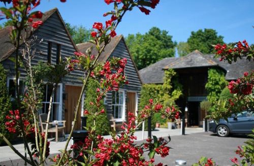 Bapchild House | Tonge Barn
