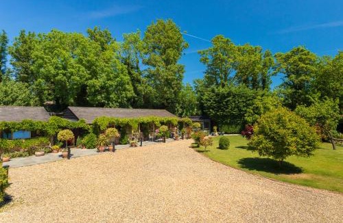 Bapchild House | Tonge Barn