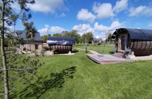 Le Mesnil-Germain Other | Tonneaux normands insolites