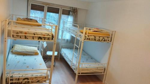 Bondy Hostel | TONY House