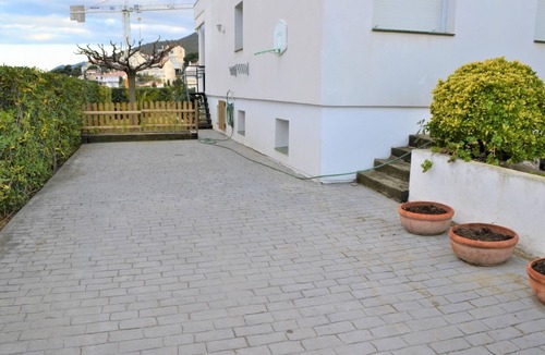 Llanca Apartment | TONYINES 3 Fantastic apartment with terrace and sea views