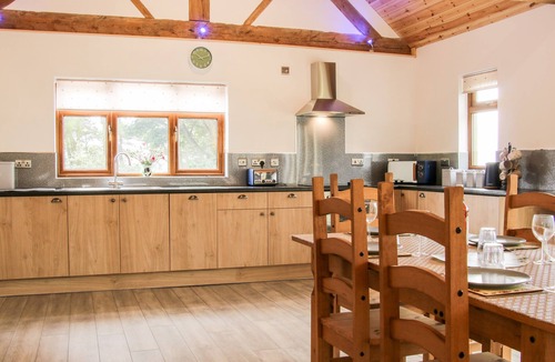 Angelbank Cottage | Toot View