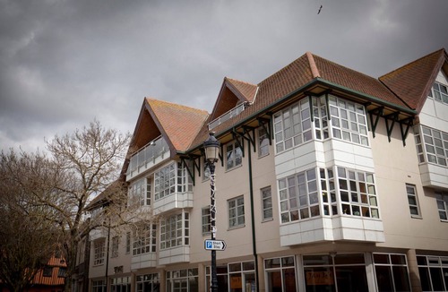 Ipswich Apartment | Toothbrush Apartments - Central Ipswich - St Peters St