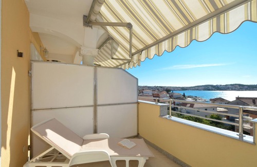 Okrug Gornji Apartment | TOP apartment 5 persons, pool, great sea view, luxury, ideal location, 2 bedrooms