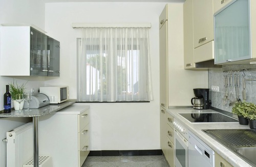 Okrug Gornji Apartment | TOP apartment for 4 + 1 persons, pool, great sea view, ideal location