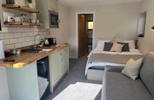 Lumbutts House | Top Brink Inn