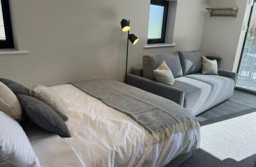 Lumbutts House | Top Brink Inn