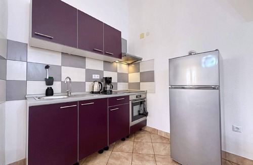 Polje House | Top flat - pets welcome