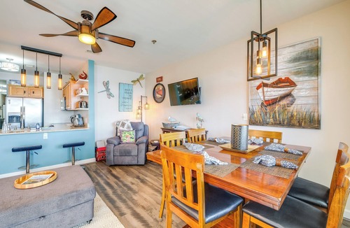 Smith Mountain Lake Condo | Top-Floor Balcony & Serene Views: Huddleston Condo