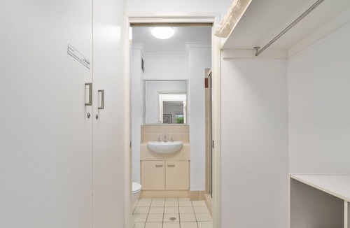 Woorim Apartment | Top Floor Beachfront Apartment