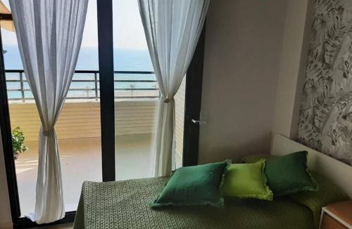 Villajoyosa Apartment | Top-Floor Beachfront Apartment with Parking, Pool, & Spacious Sea-View Balcony