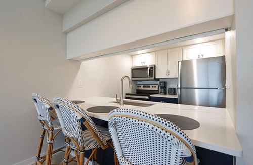 Captiva Condo | Top Floor, Beachfront, Two Bedroom Condo with Loft! Beach Villa 2023