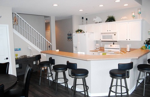 Camdenton Condo | Top Floor, Building with Elevator, 4BR 3BA Unit