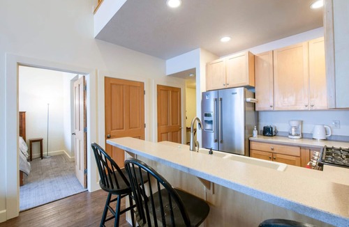 Kimball Junction Condo | Top-Floor Condo w/Mountain Views, Loft, Heated Garage – Sleeps 5