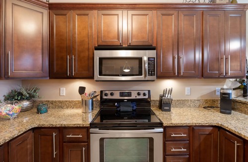 Osage Beach Condo | Top-Floor Lands End Luxury Condo - Elevator - Waterpark - Pool - Wi-Fi & More!