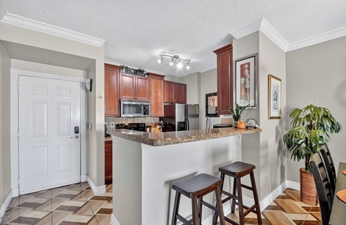 Downtown West Palm Beach Condo | Top Floor Living/Penthouse 1BR Condo in the Heart of Cityplace, WPB