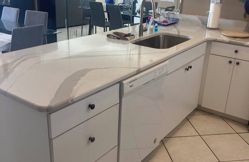 Redington Shores Condo | Top floor oceanfront condo