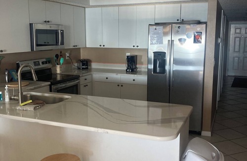 Redington Shores Condo | Top floor oceanfront condo