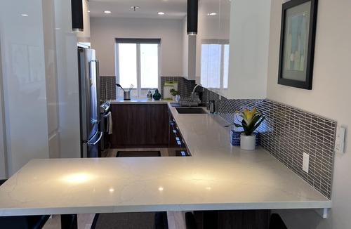Pacific Beach Condo | Top Floor Ocean Front Remodeled Condo