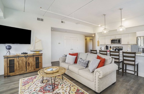 Manistee Condo | Top Floor Penthouse at Edgewater