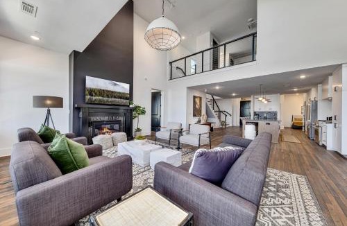 Castleberry Hill Apartment | Top Floor Penthouse Lofts