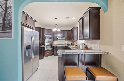Norfolk - Virginia Beach House | Top-Floor Room, Shared Bath, Near VB Oceanfront