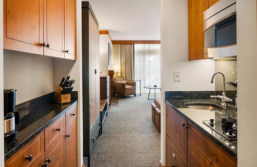 Stowe Area Apartment | Top Floor Ski in/out Lodge at Spruce Peak