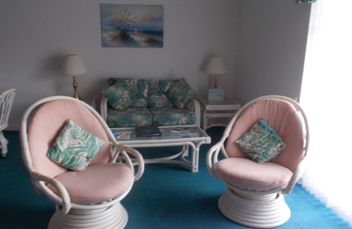 Sea Trail Condo | Top floor with balcony, with a pool view, 4 minutes to beach
