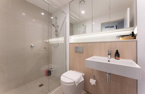 Ryde Apartment | Top Level Penthouse Ryde