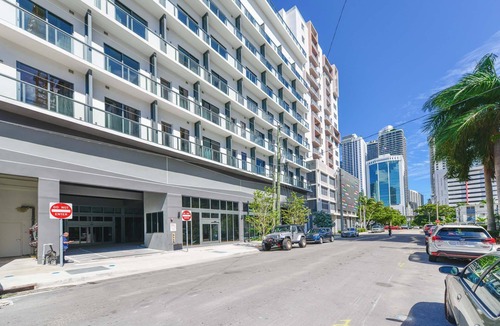 Brickell Condo | Top Location Condo at Brickell