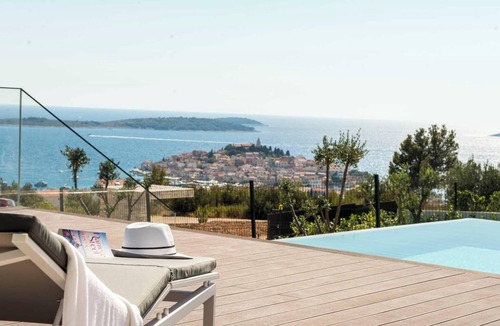 Primosten Villa | Top luxury design villa for 8 with pool near sea