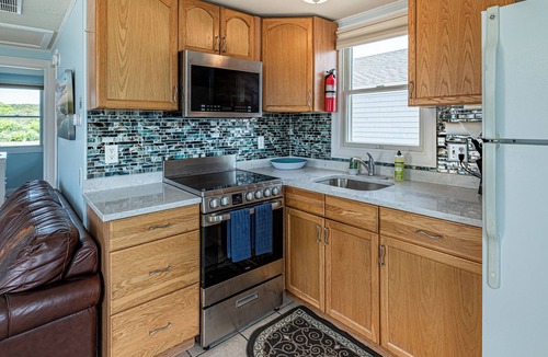 North Truro Hotel | Top Mast Resort