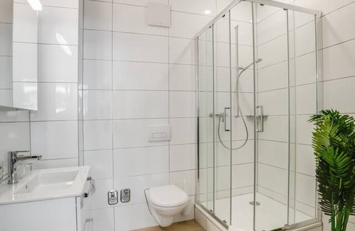 St. Gallen Condo | Top modern apartment very central to the fair