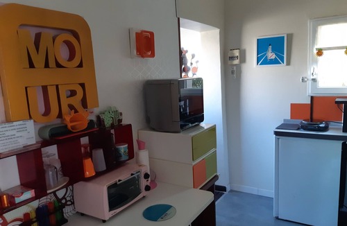 Sete Apartment | Top of villa, terraces, swimming pool at Mont St Clair, pétanque court with sea view